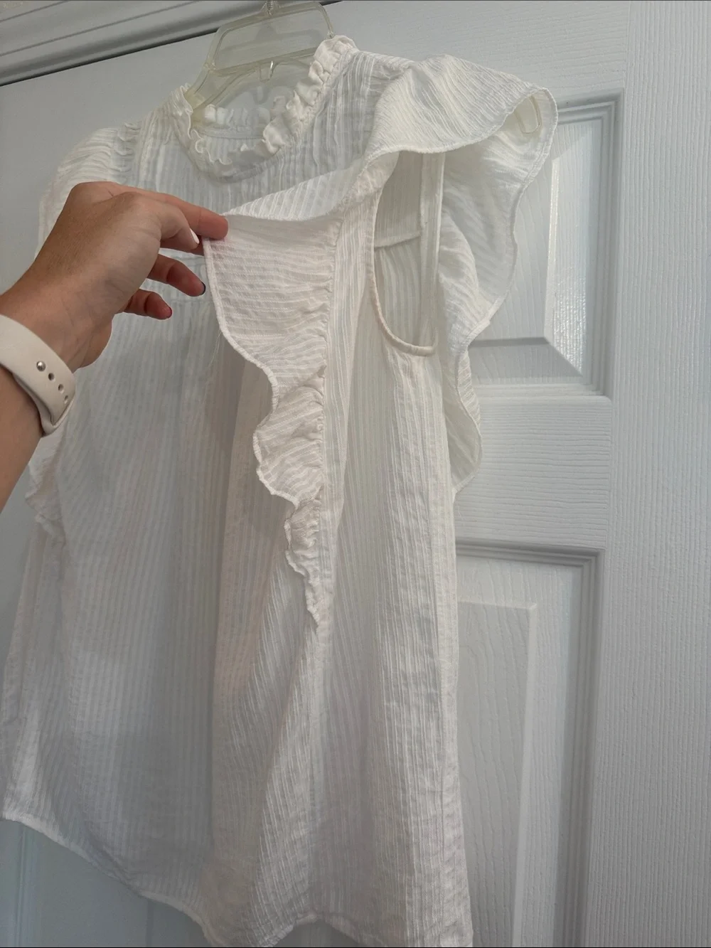 Loft White Ruffled Sleeveless Blouse